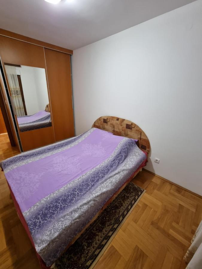 Oksana Apartment Podgorica Exterior photo